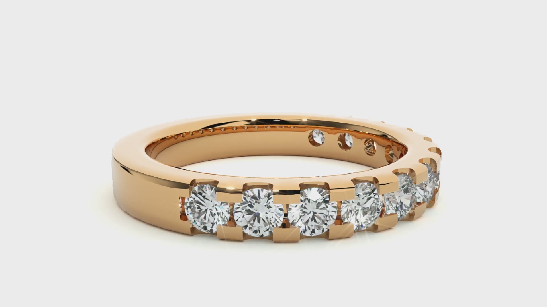 0.99 Carat G Color VS1 Clarity Diamond Studded Natural Diamond Ring.